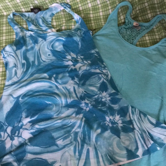 Tanks - Picture 1 of 2